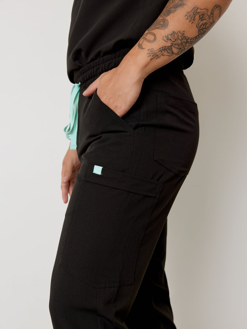 WILLIAM RE-GARDE™ - BLACK - Men's Jogger Pants - SILVADUR™