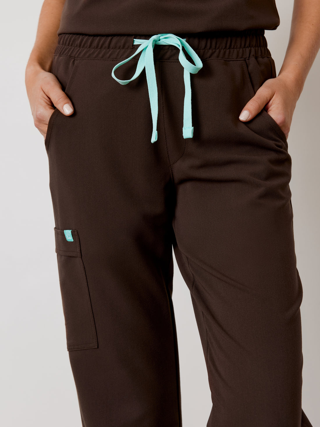 JULIETA RE-GARDE™ - CHOCOLATE - Pantalón médico de corte recto - SILVADUR™