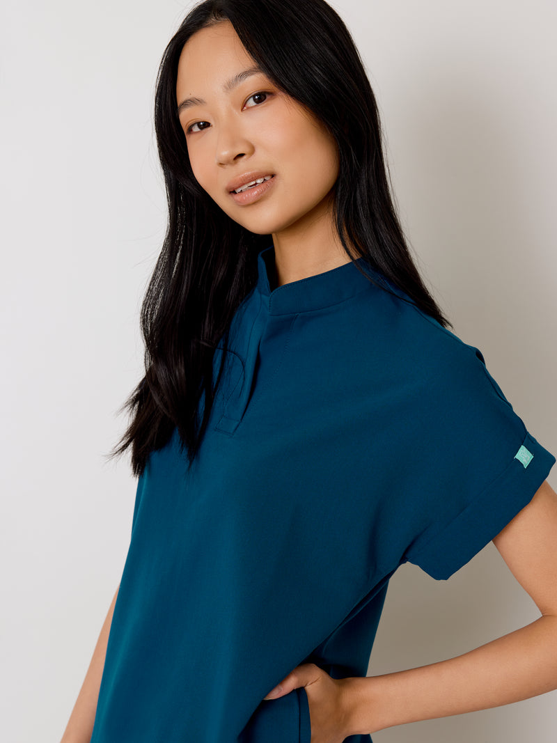 CHARLIE RE-GARDE™ - OPAL BLUE - Mandarine Collar Scrub Top - SILVADUR™