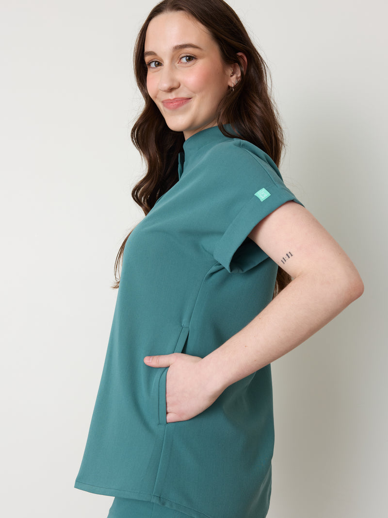 CHARLIE RE-GARDE™ - AZUL LAGUNA - Blusa médica con cuello mandarín - SILVADUR™