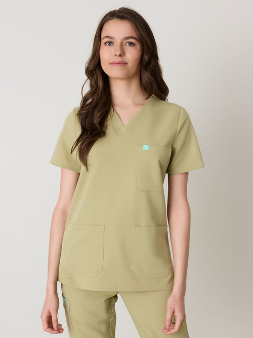 CHLOE RE-GARDE™ - SAGE - Three Pockets Scrub Top - SILVADUR™