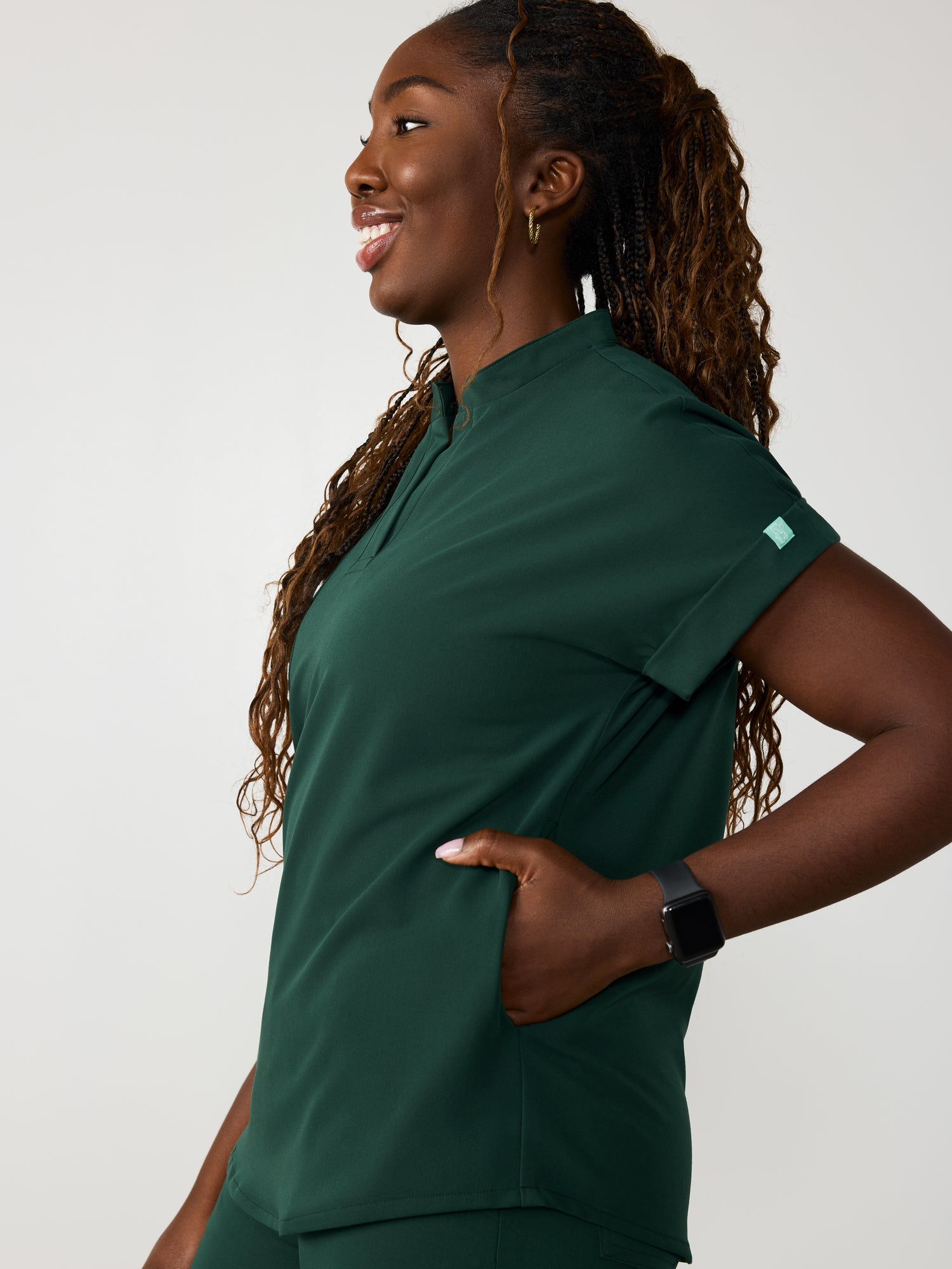 CHARLIE RE-GARDE™ - FOREST GREEN - Mandarine Collar Scrub Top - SILVADUR™