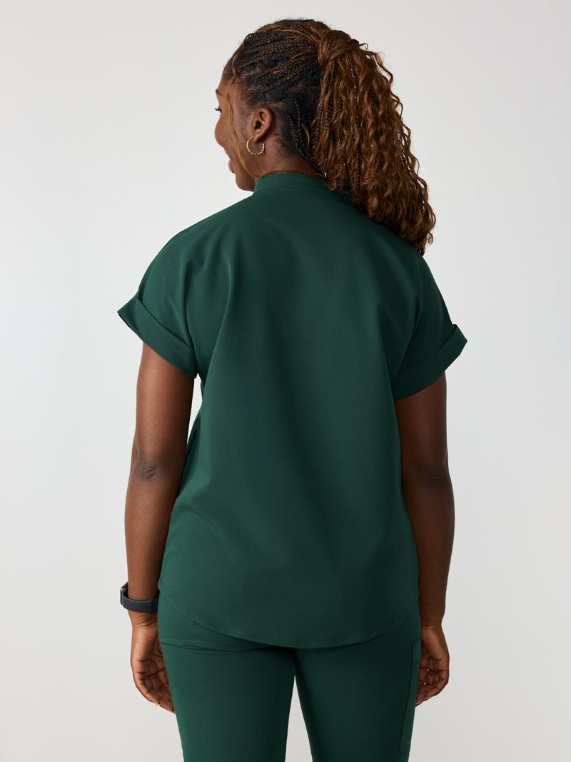 CHARLIE RE-GARDE™ - FOREST GREEN - Mandarine Collar Scrub Top - SILVADUR™