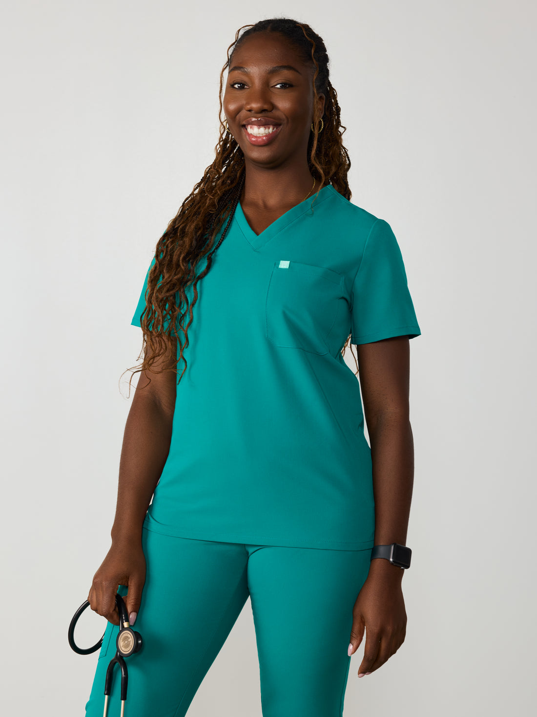 GABRIELLE RE-GARDE™ - ARCTIC MINT - One Pocket Scrub Top - SILVADUR™