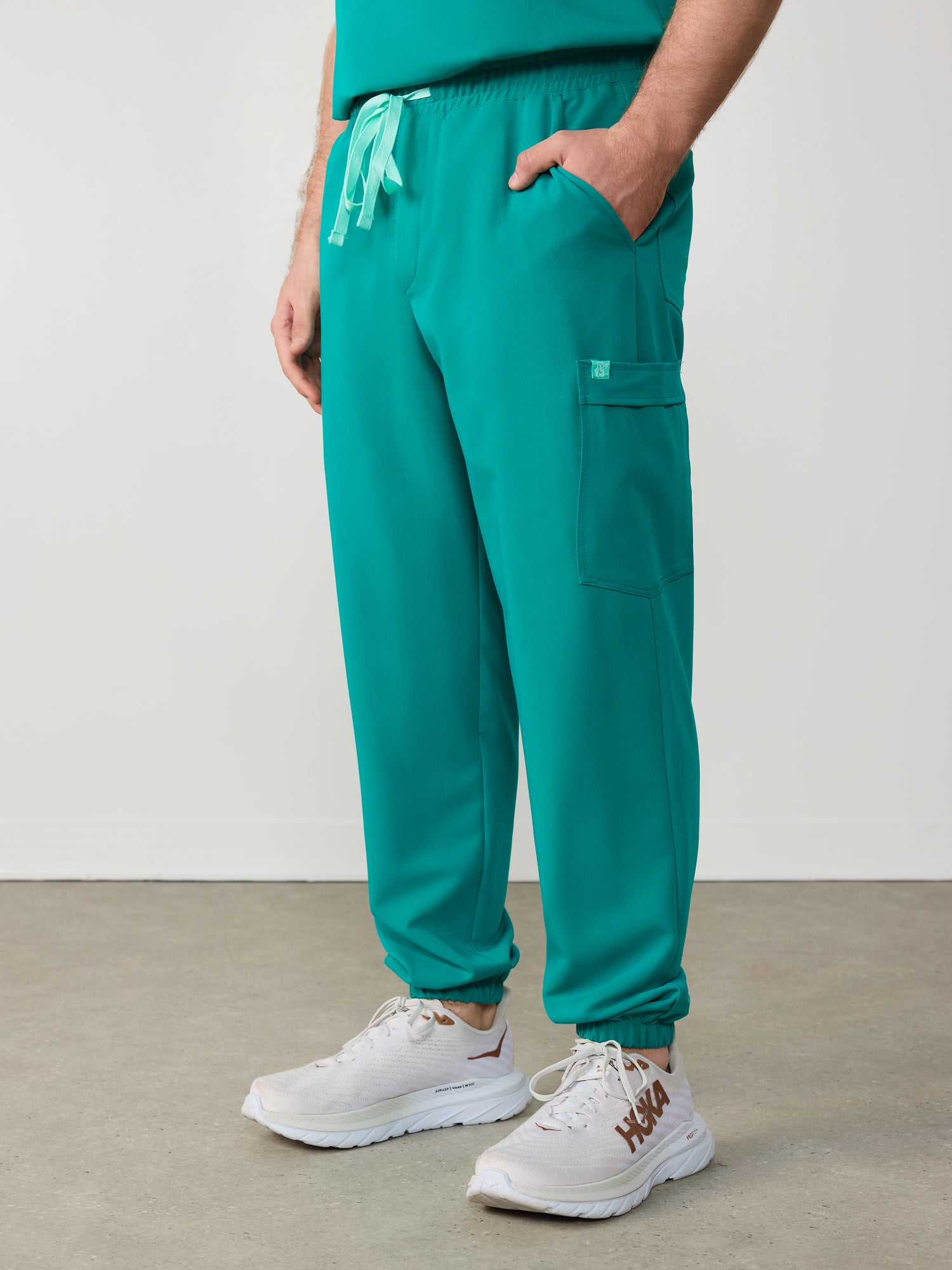 WILLIAM RE-GARDE™ - ARCTIC MINT - Men's Jogger Pants - SILVADUR™