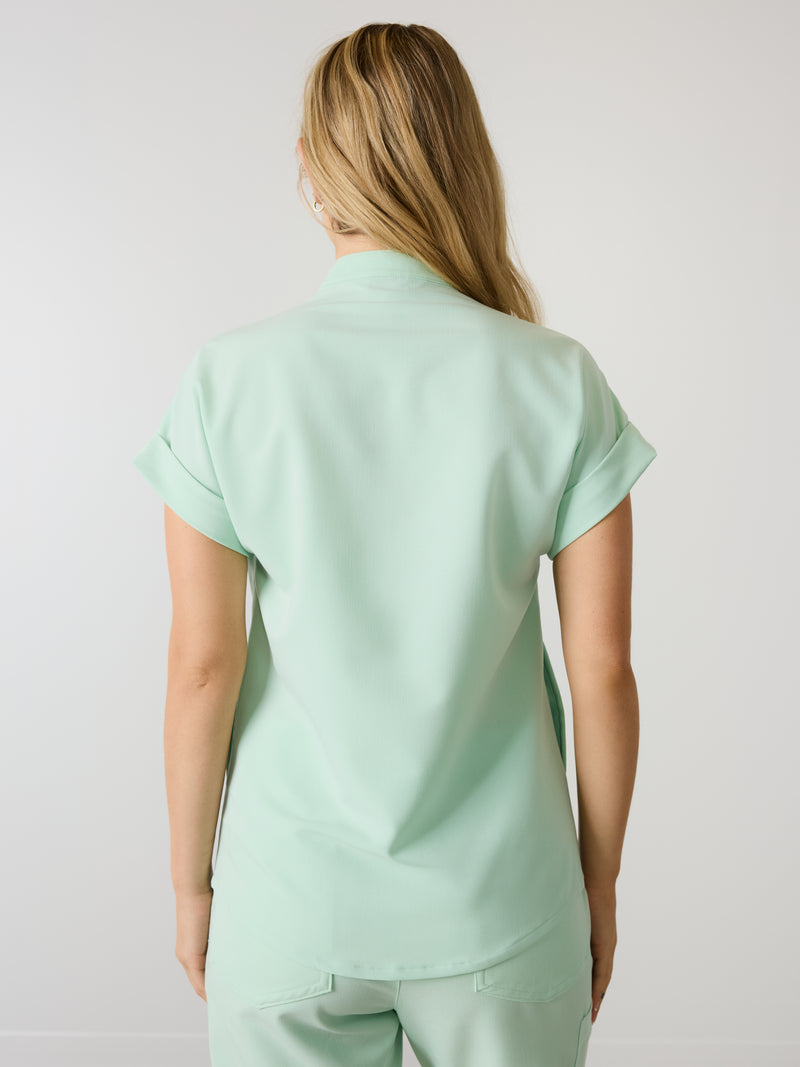 CHARLIE RE-GARDE™ - MISTY MINT - Mandarine Collar Scrub Top - SILVADUR™