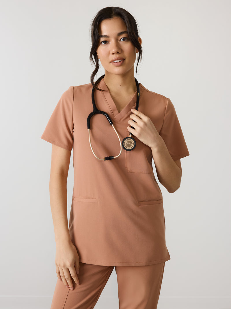 LIV RE-GARDE™ - MOCHA - Three Pockets Scrub Top - SILVADUR™
