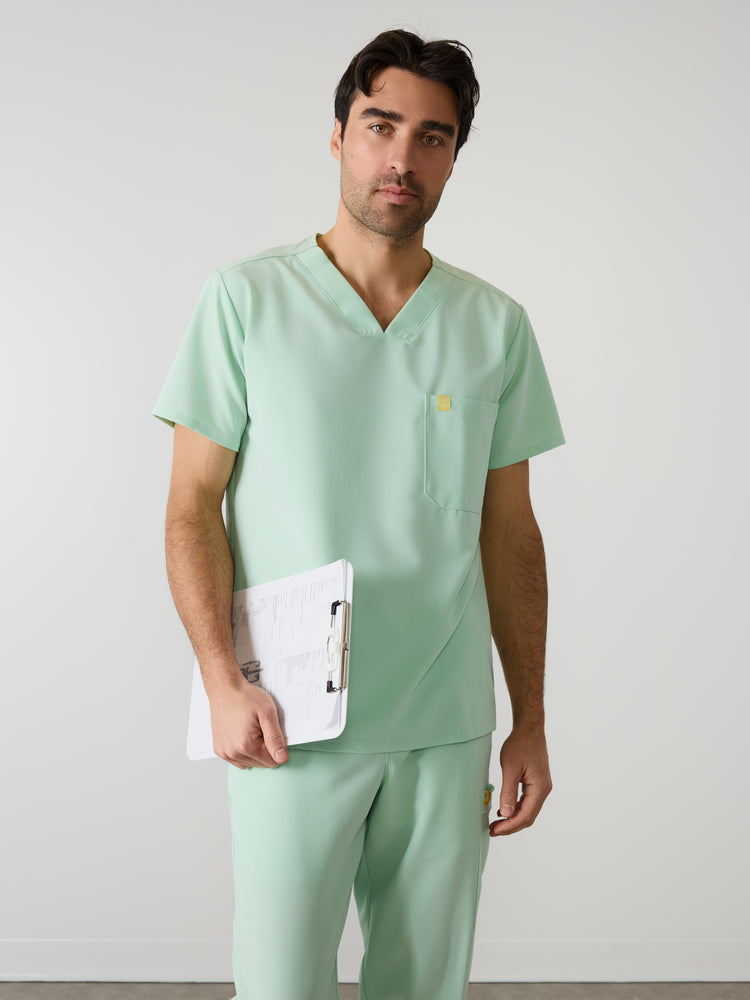 LOGAN RE-GARDE™ - MISTY MINT - One Pocket Men's Scrub Top - SILVADUR™ - Final Sale