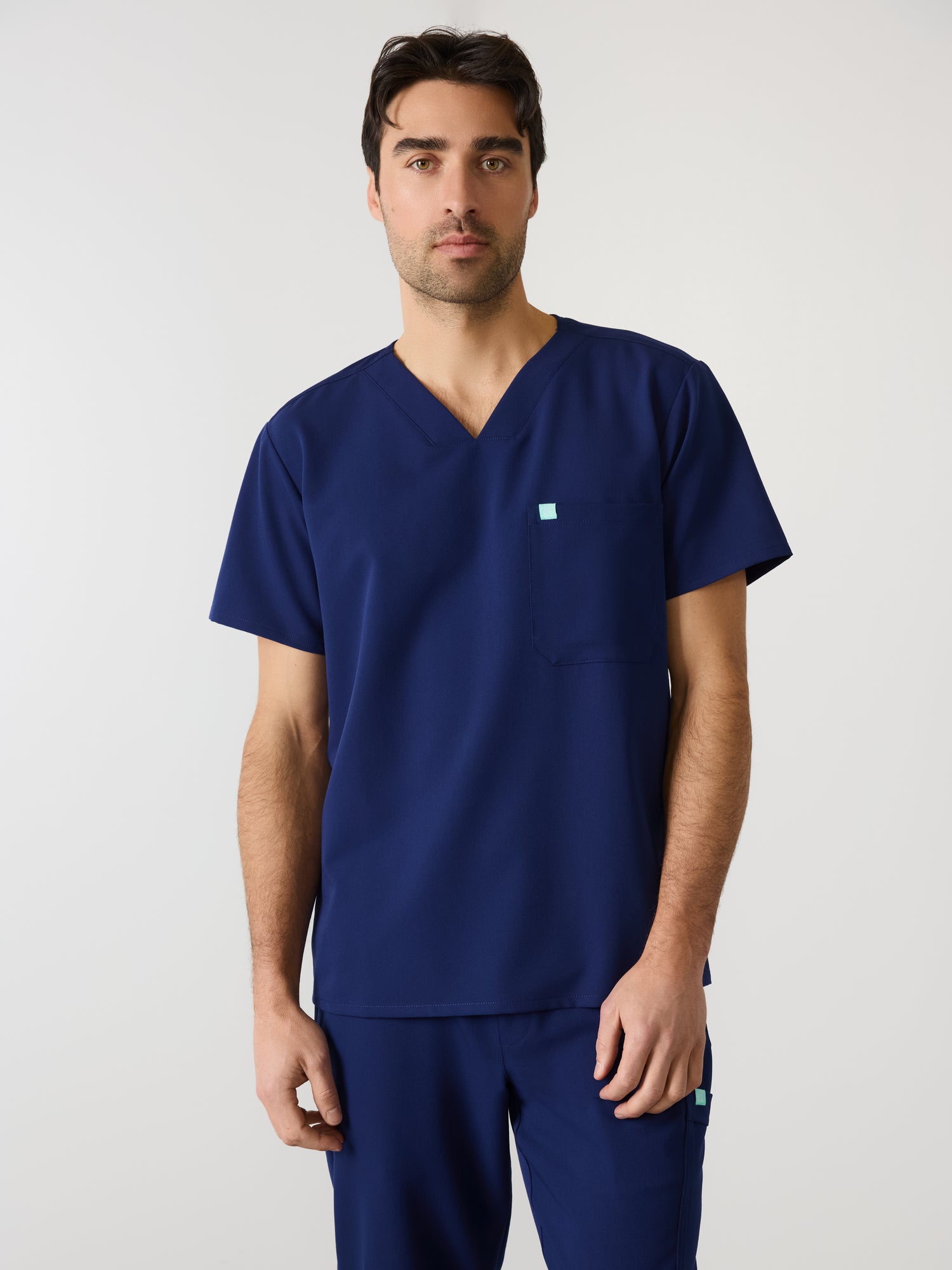 LOGAN RE-GARDE™ - MODERN NAVY - One Pocket Men's Scrub Top - SILVADUR™