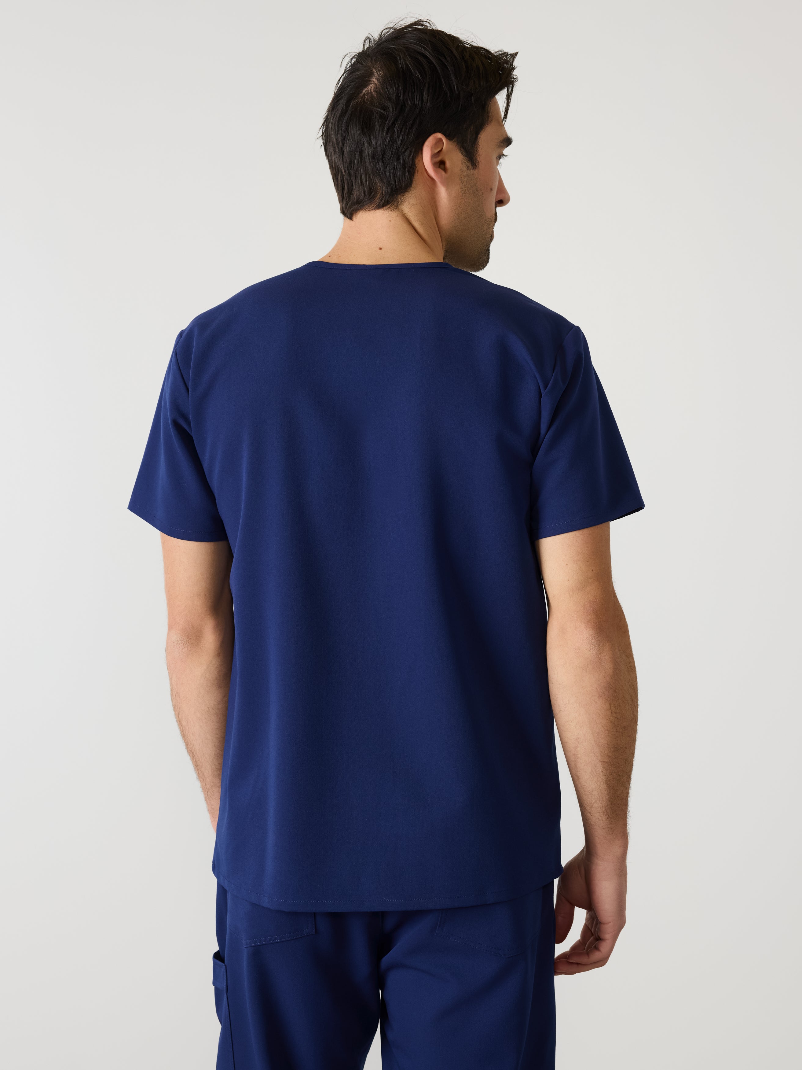 LOGAN RE-GARDE™ - MODERN NAVY - One Pocket Men's Scrub Top - SILVADUR™