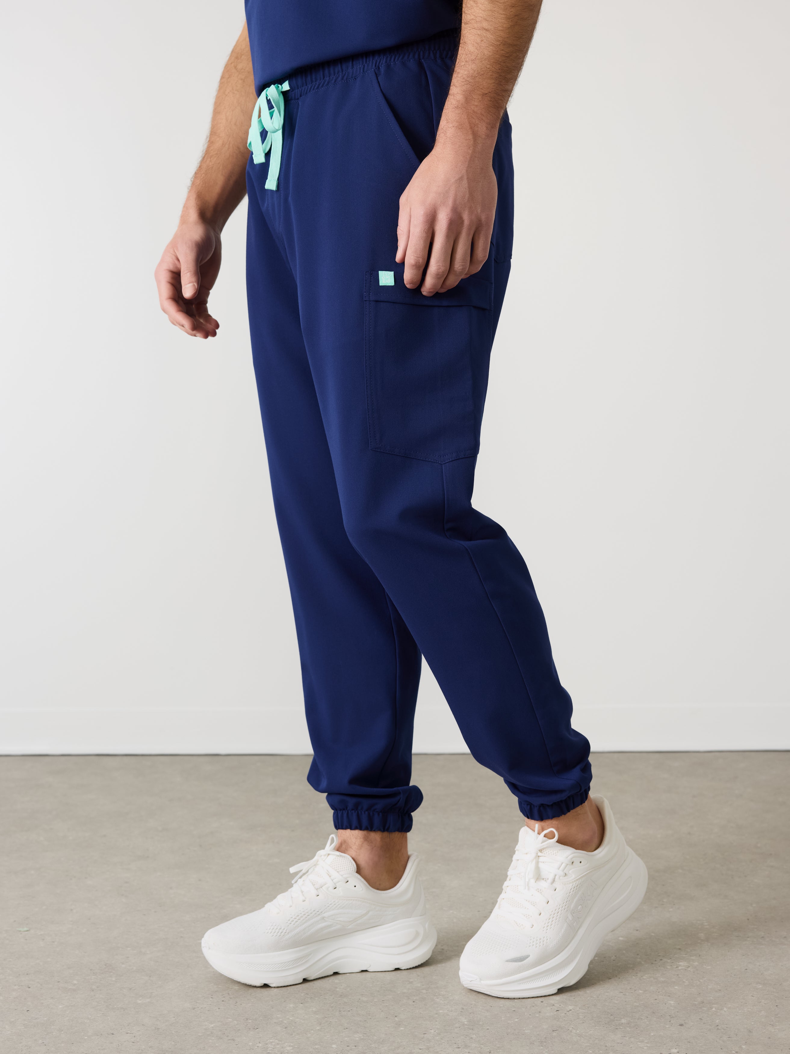 WILLIAM RE-GARDE™ - MODERN NAVY - Men's Jogger Pants - SILVADUR™