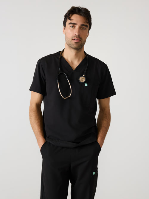 LOGAN RE-GARDE™ - BLACK - One Pocket Men's Scrub Top - SILVADUR™