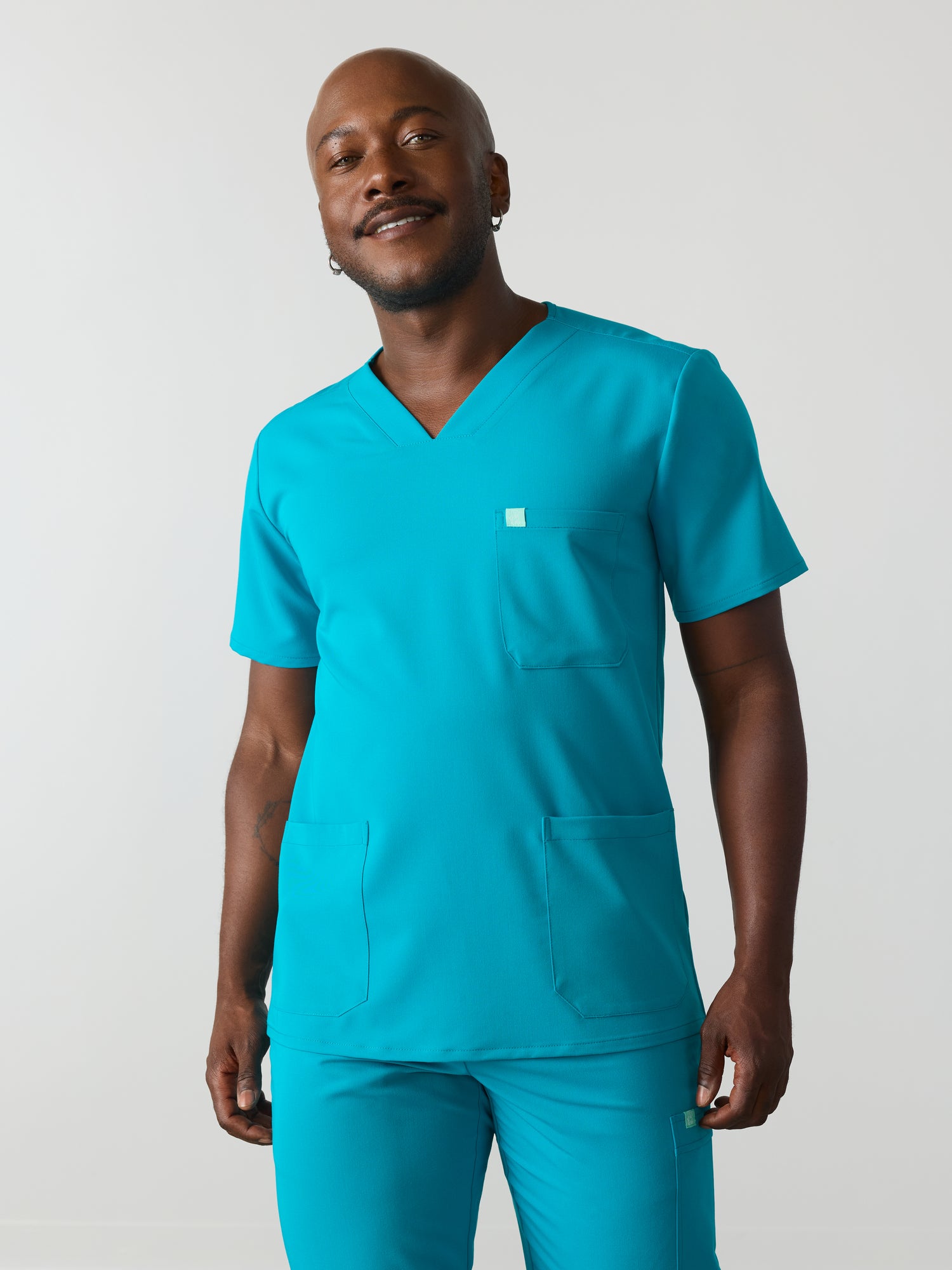 ZACK RE-GARDE™ - PARADISE BLUE - Three Pockets Men's Scrub Top - SILVADUR™