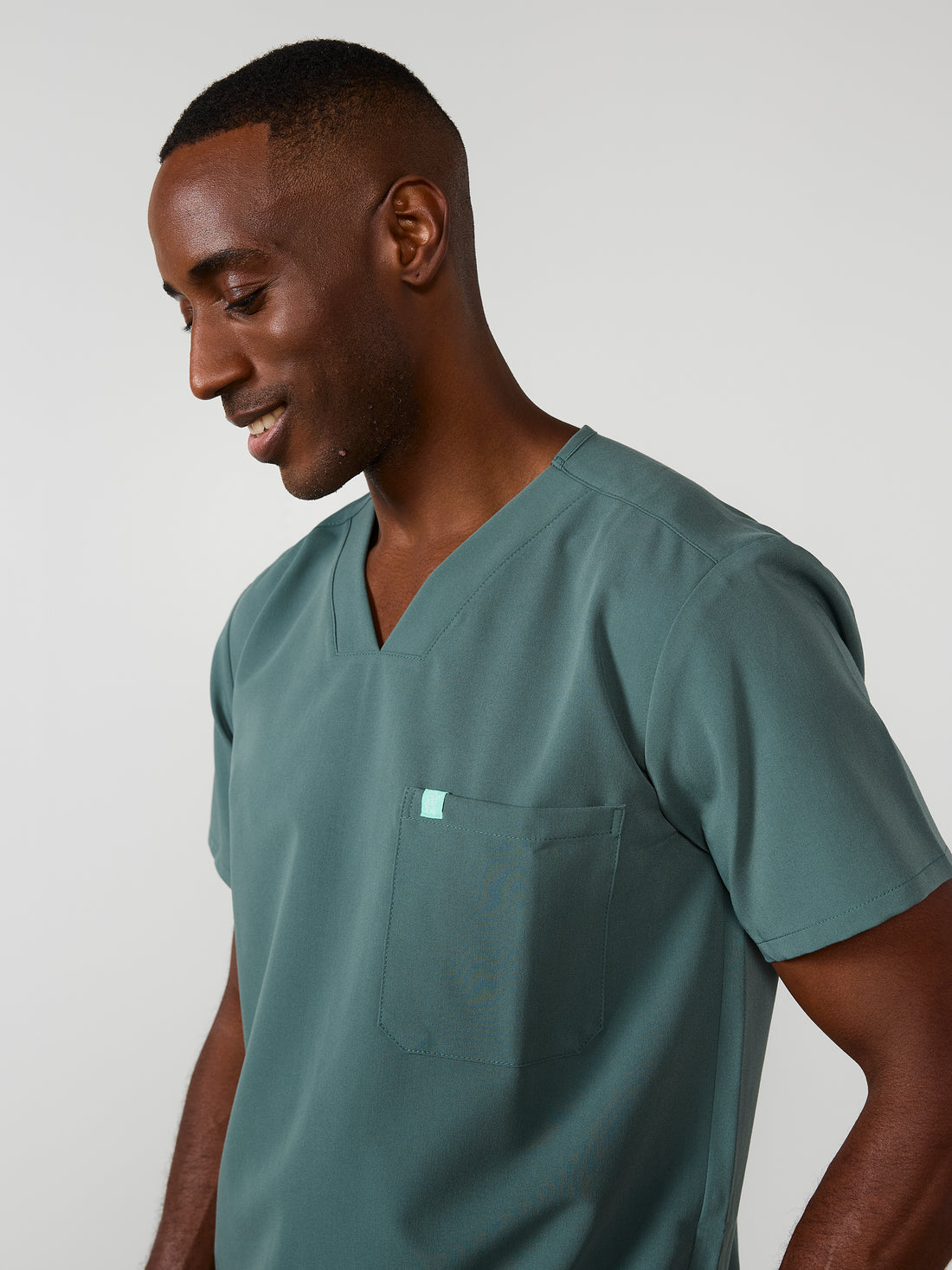LOGAN RE-GARDE™ - BOREAL - One Pocket Men's Scrub Top - SILVADUR™