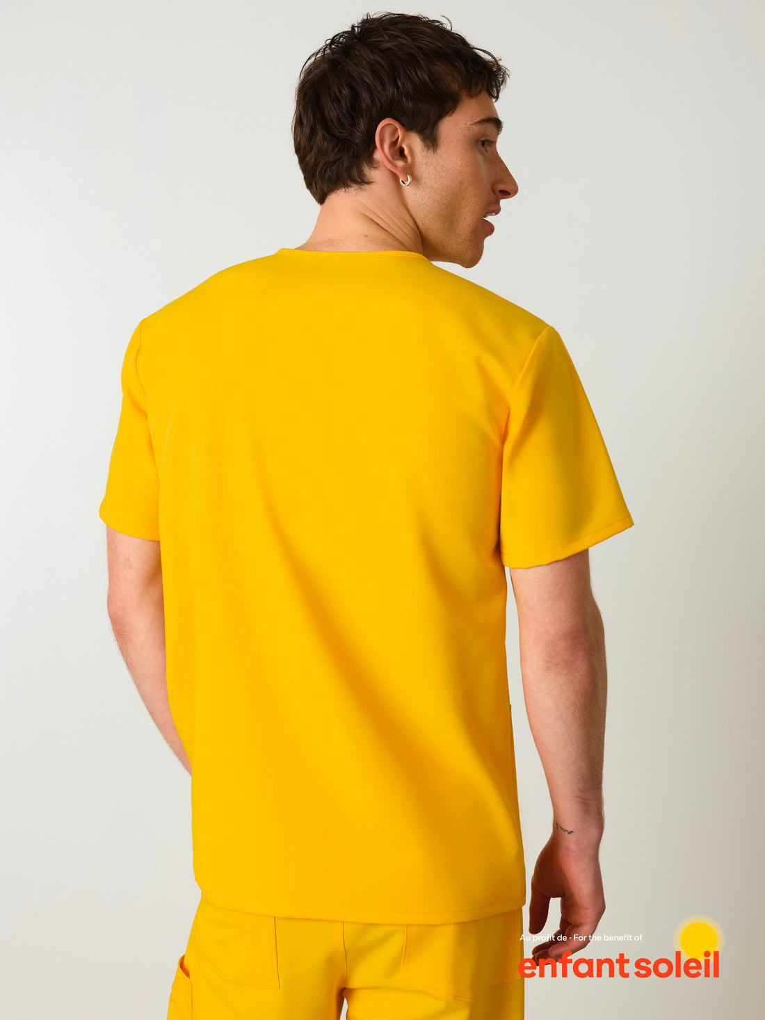 ZACK RE-GARDE™ - SUNSHINE YELLOW - Three Pockets Men's Scrub Top - SILVADUR™