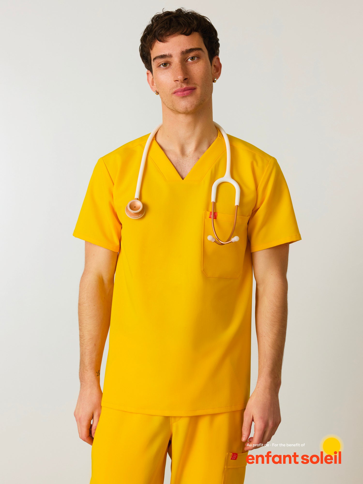 LOGAN RE-GARDE™ - SUNSHINE YELLOW - One Pocket Men's Scrub Top - SILVADUR™