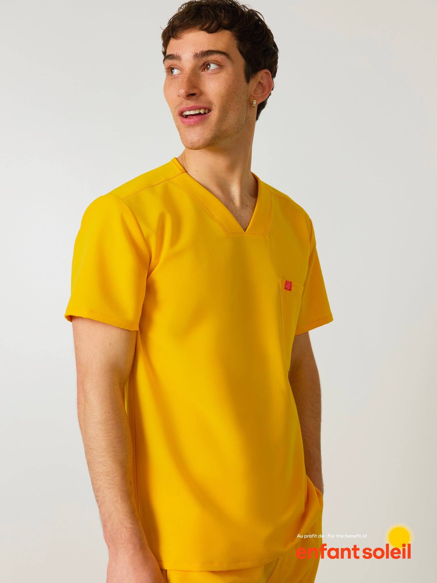 LOGAN RE-GARDE™ - SUNSHINE YELLOW - One Pocket Men's Scrub Top - SILVADUR™