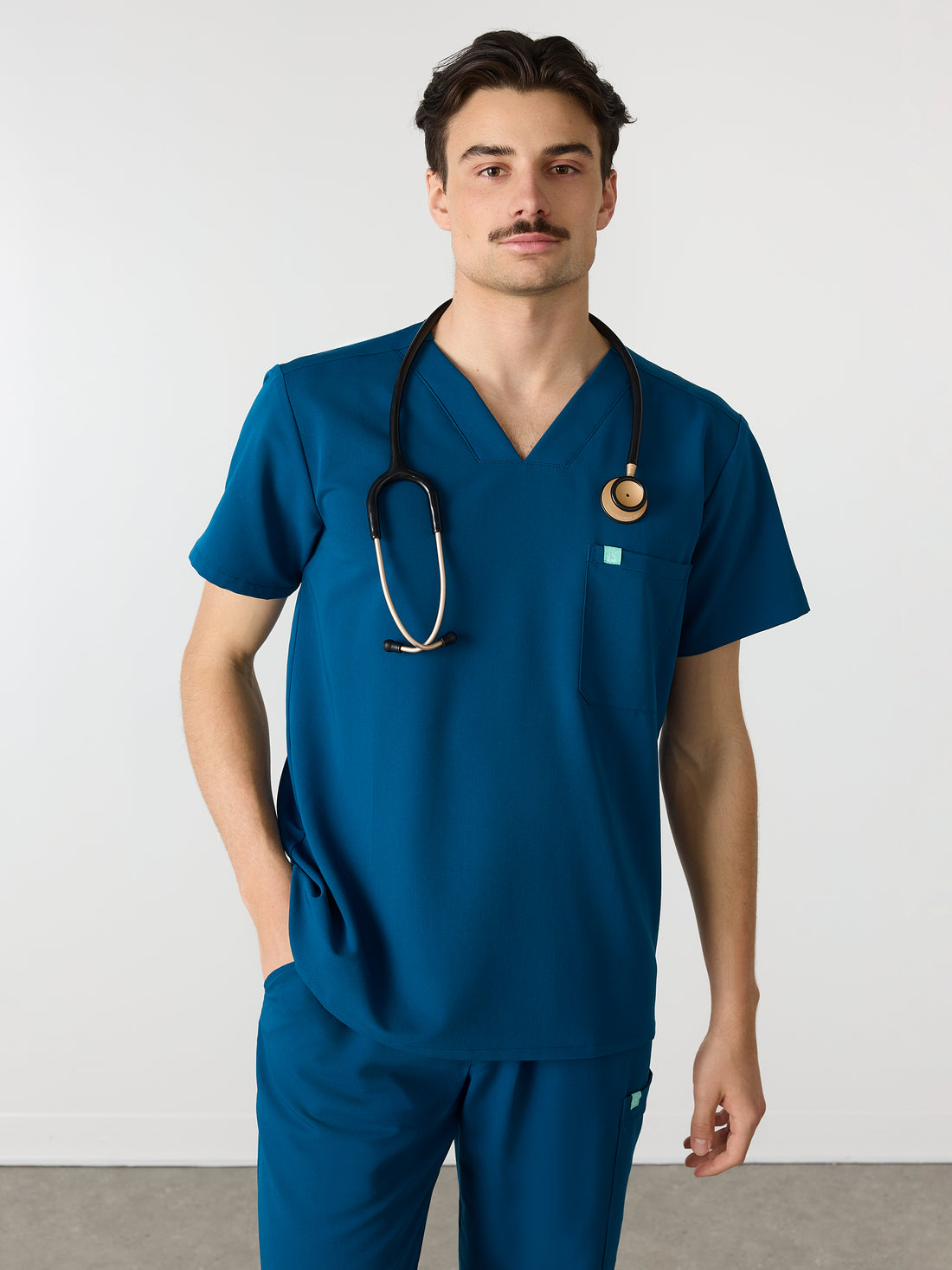 LOGAN RE-GARDE™ - AZUL ÓPALO - Blusa médica de un bolsillo para hombre - SILVADUR™