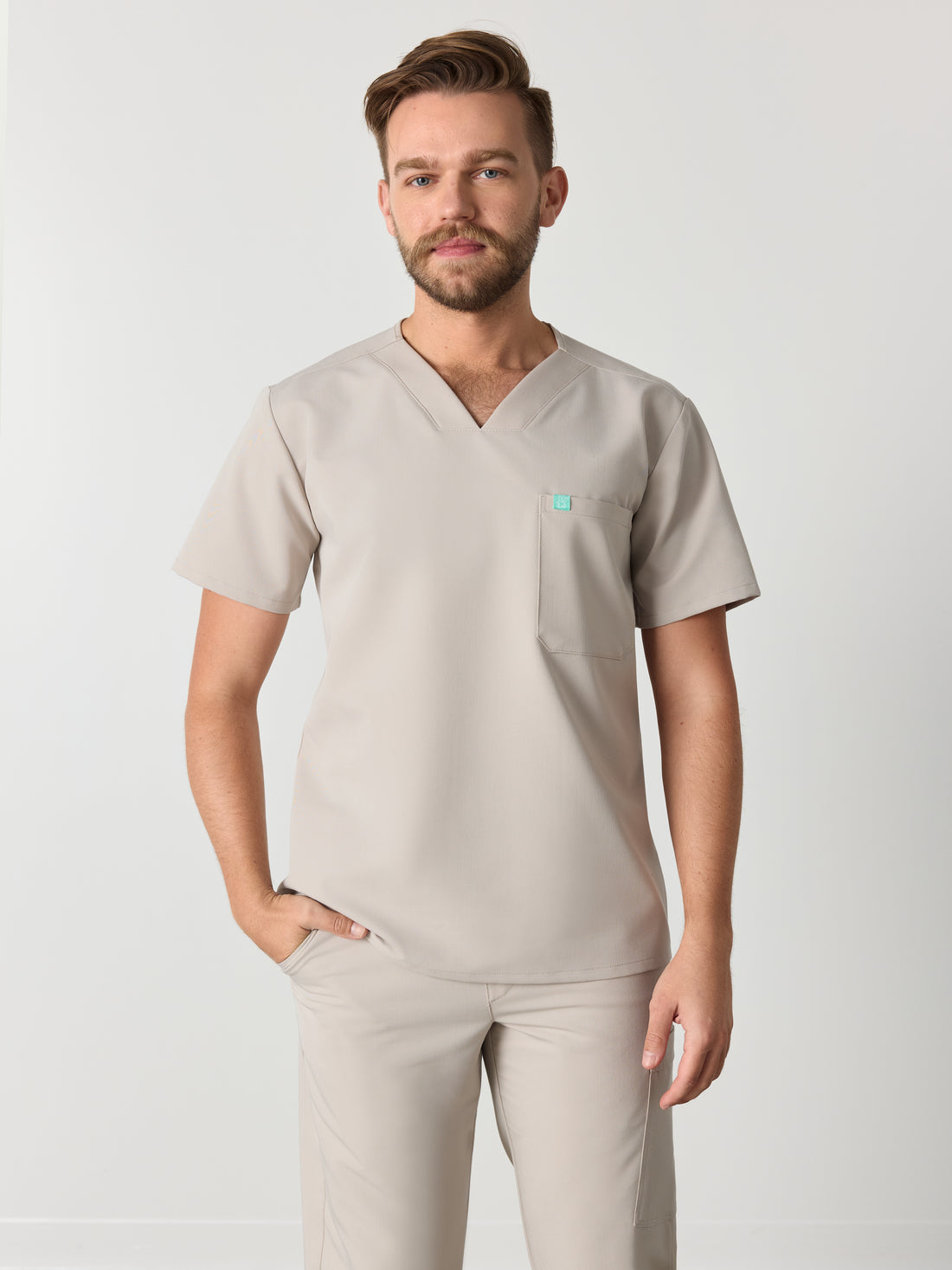 LOGAN RE-GARDE™ - GREIGE - One Pocket Men's Scrub Top - SILVADUR™