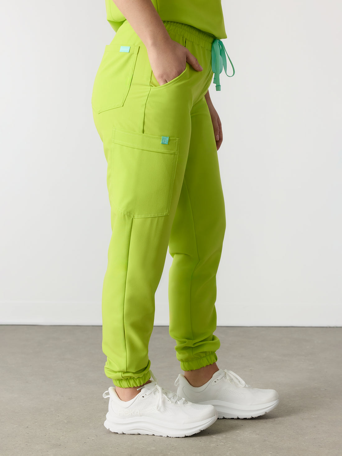 ROSIE RE-GARDE™ - LIME - Pantalón médico jogger - VENTA FINAL