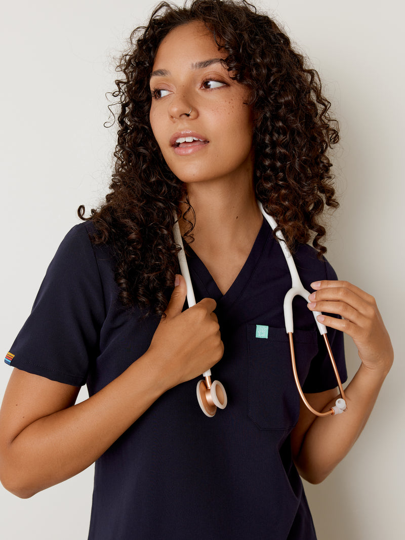 GABRIELLE RE-GARDE™ - RETRO NAVY - One Pocket Scrub Top