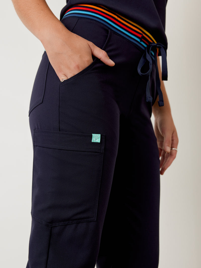 DEMI RE-GARDE™ - RETRO NAVY - Jogger Scrub Pants