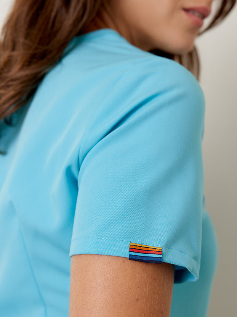 GABRIELLE RE-GARDE™ - RETRO BLUE - One Pocket Scrub Top