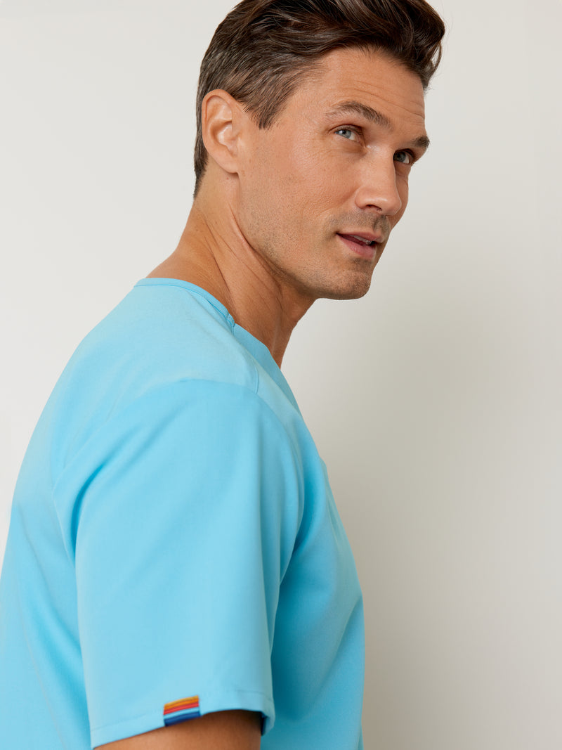 LOGAN RE-GARDE™ - RETRO BLUE - One Pocket Men's Scrub Top