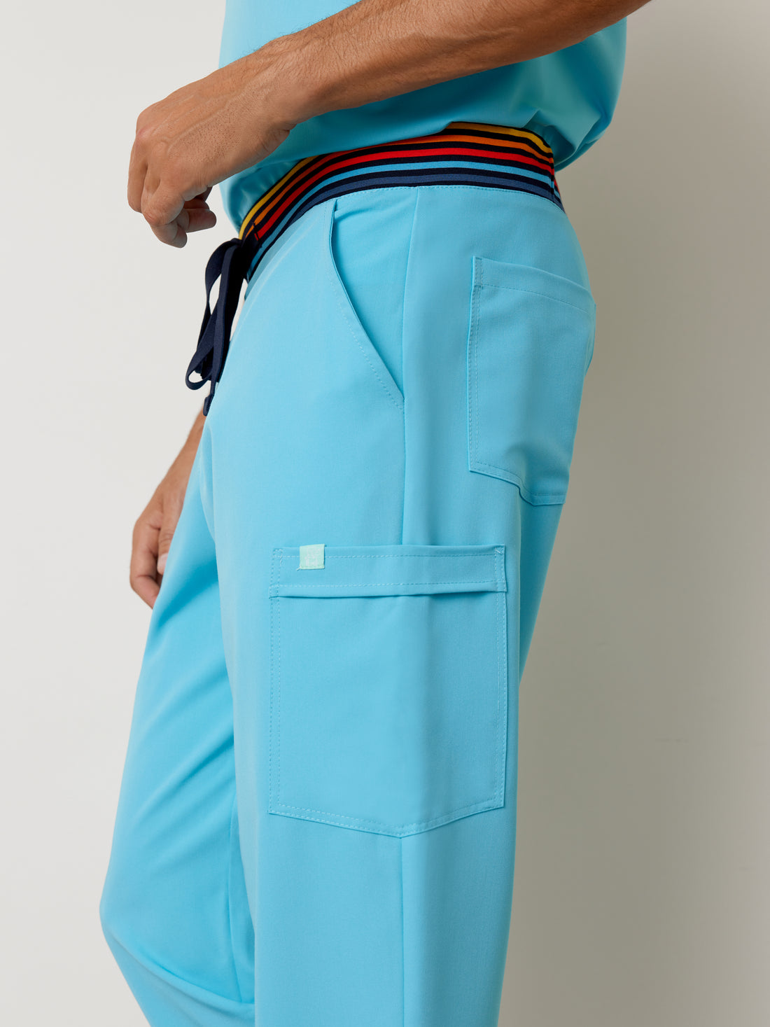 BRUCE RE-GARDE™ - RETRO BLUE - Pantalones deportivos para hombre