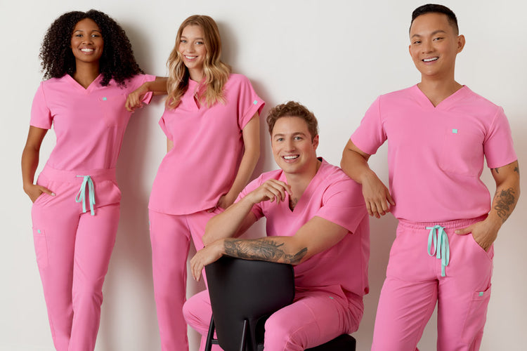 Medical Scrubs & Clothing for Professionnals | Garde-Malade USA