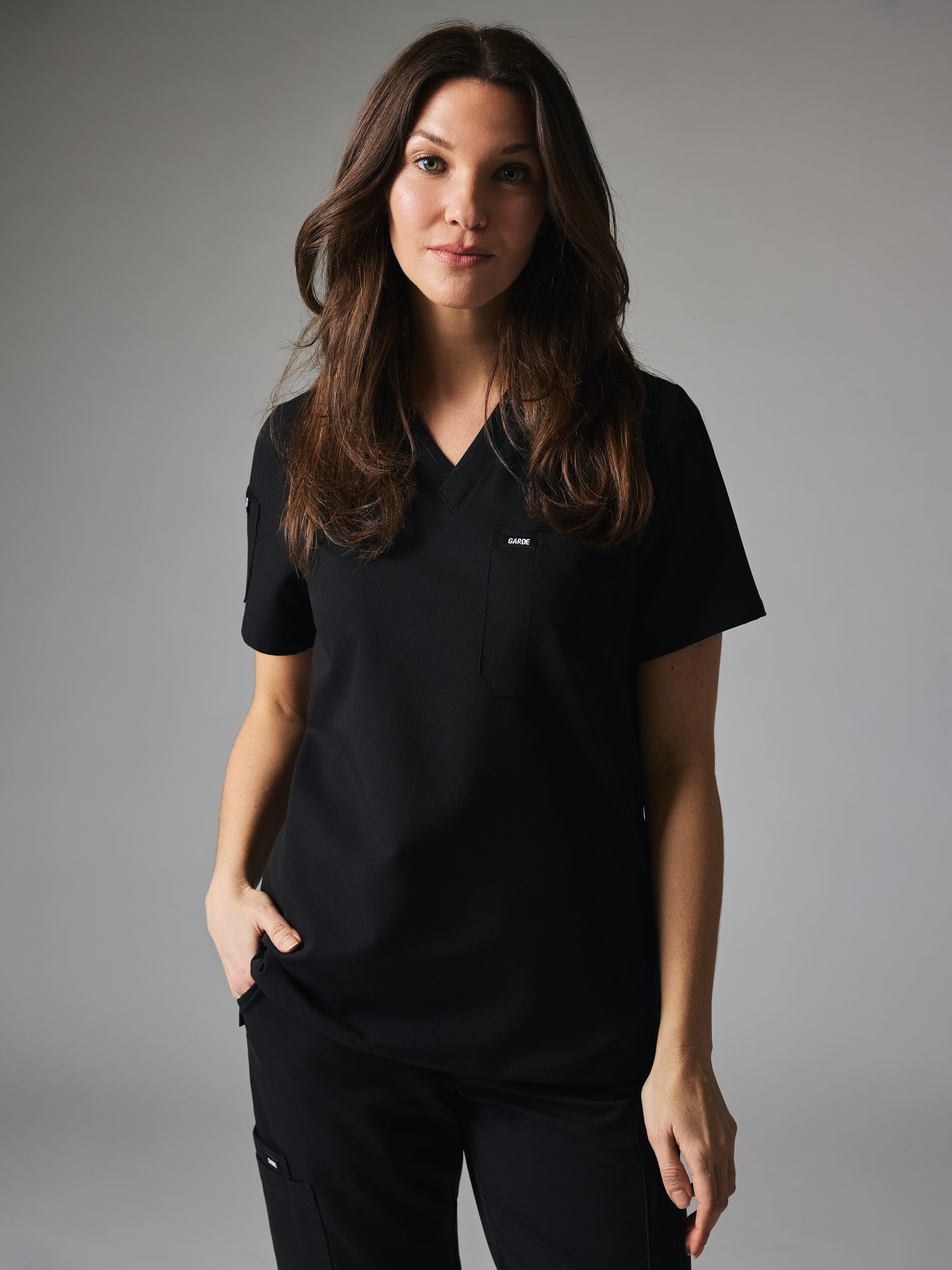 SOFIA GARDE™ - BLACK - Six Pockets Scrub Top - SILVADUR™