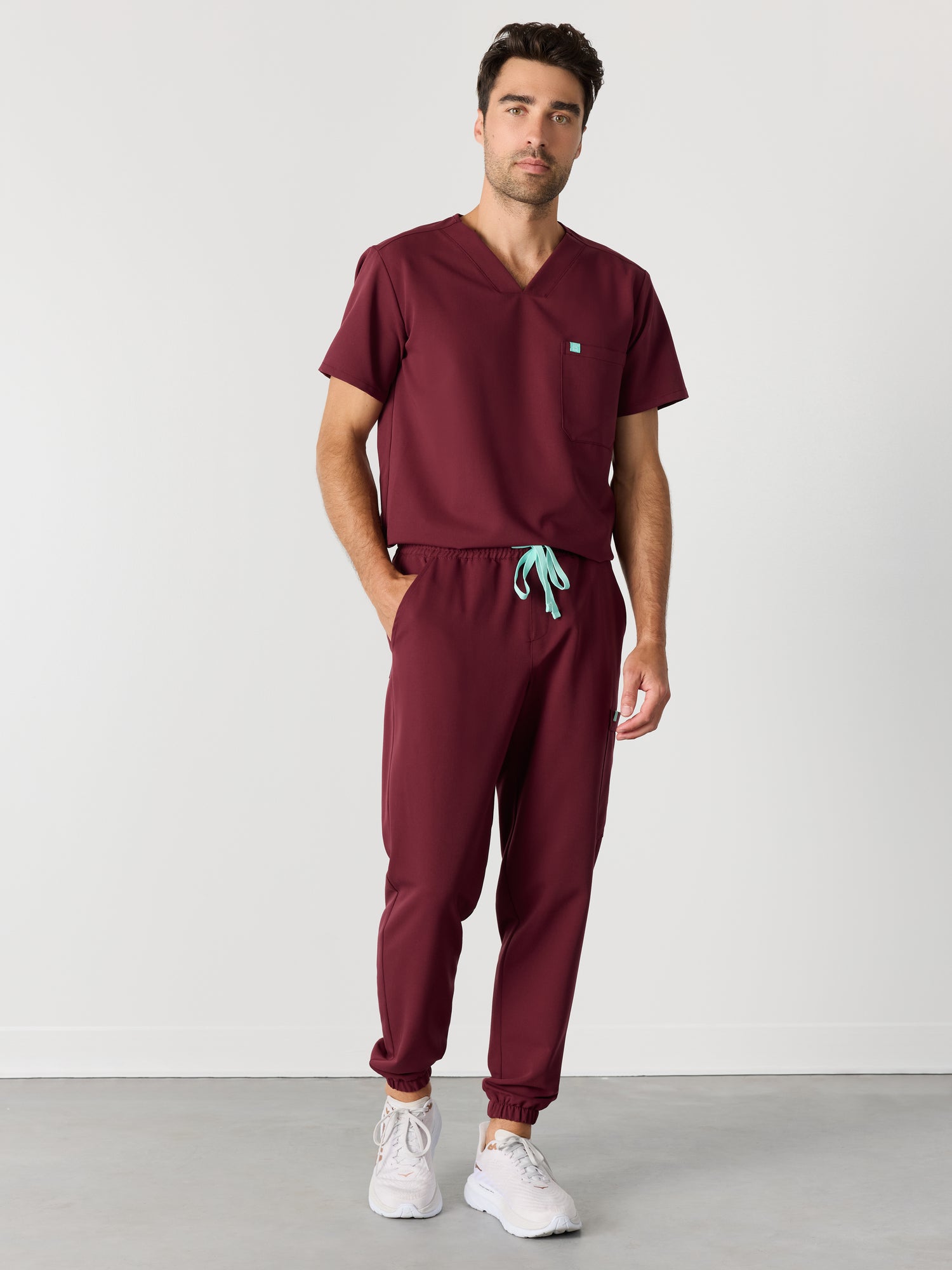 WILLIAM RE-GARDE™ - BURGUNDY - Men's Jogger Pants - SILVADUR™