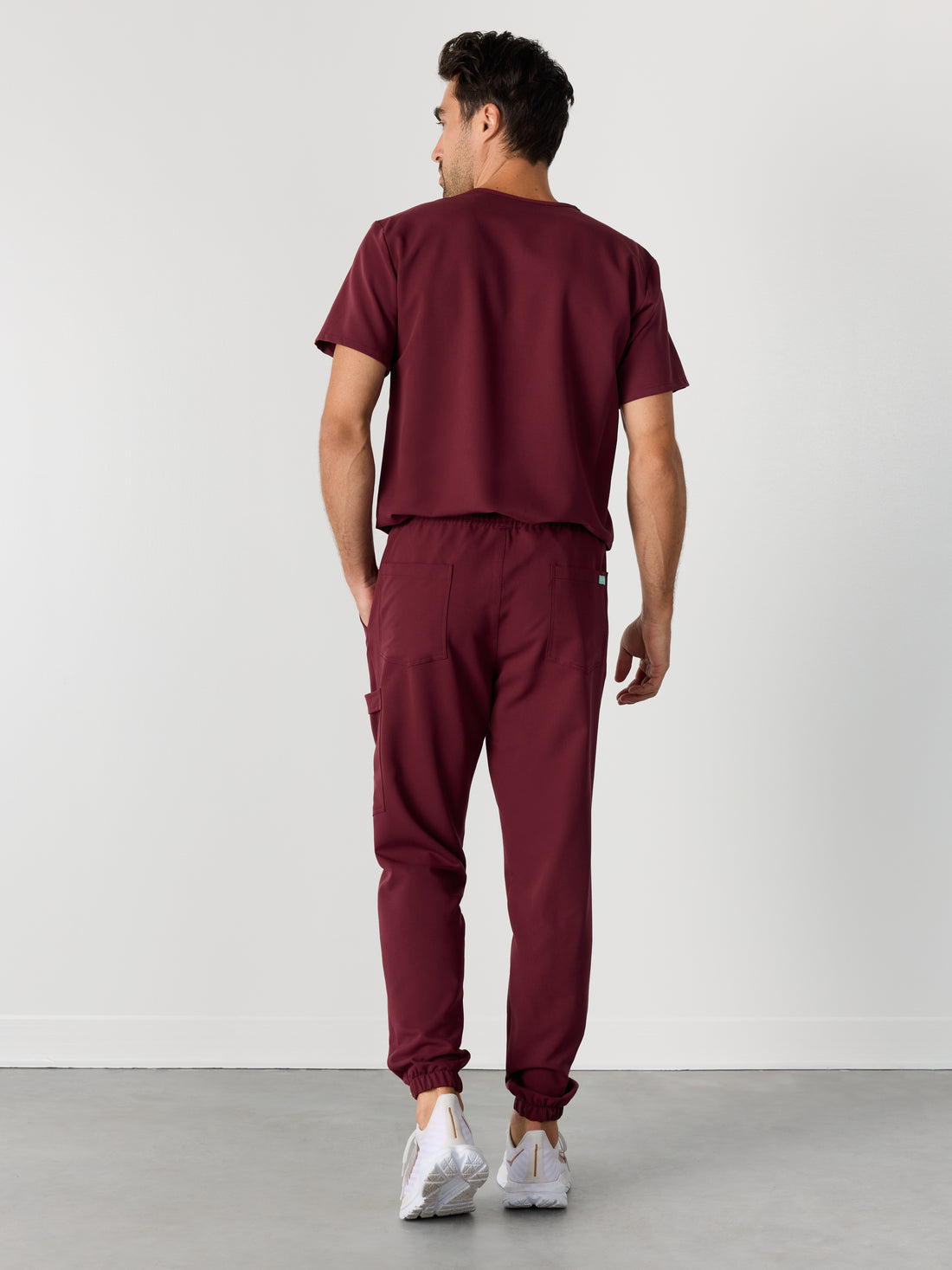 WILLIAM RE-GARDE™ - BURGUNDY - Men's Jogger Pants - SILVADUR™