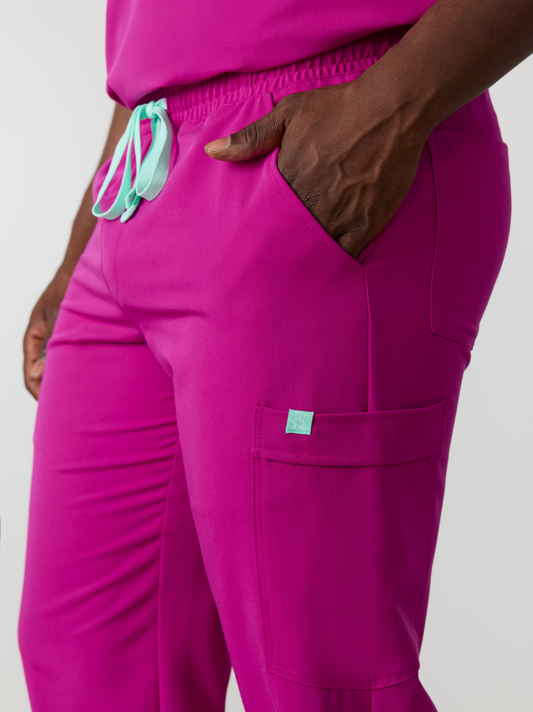 WILLIAM RE-GARDE™ - MAGENTA - Men's Jogger Pants - SILVADUR™