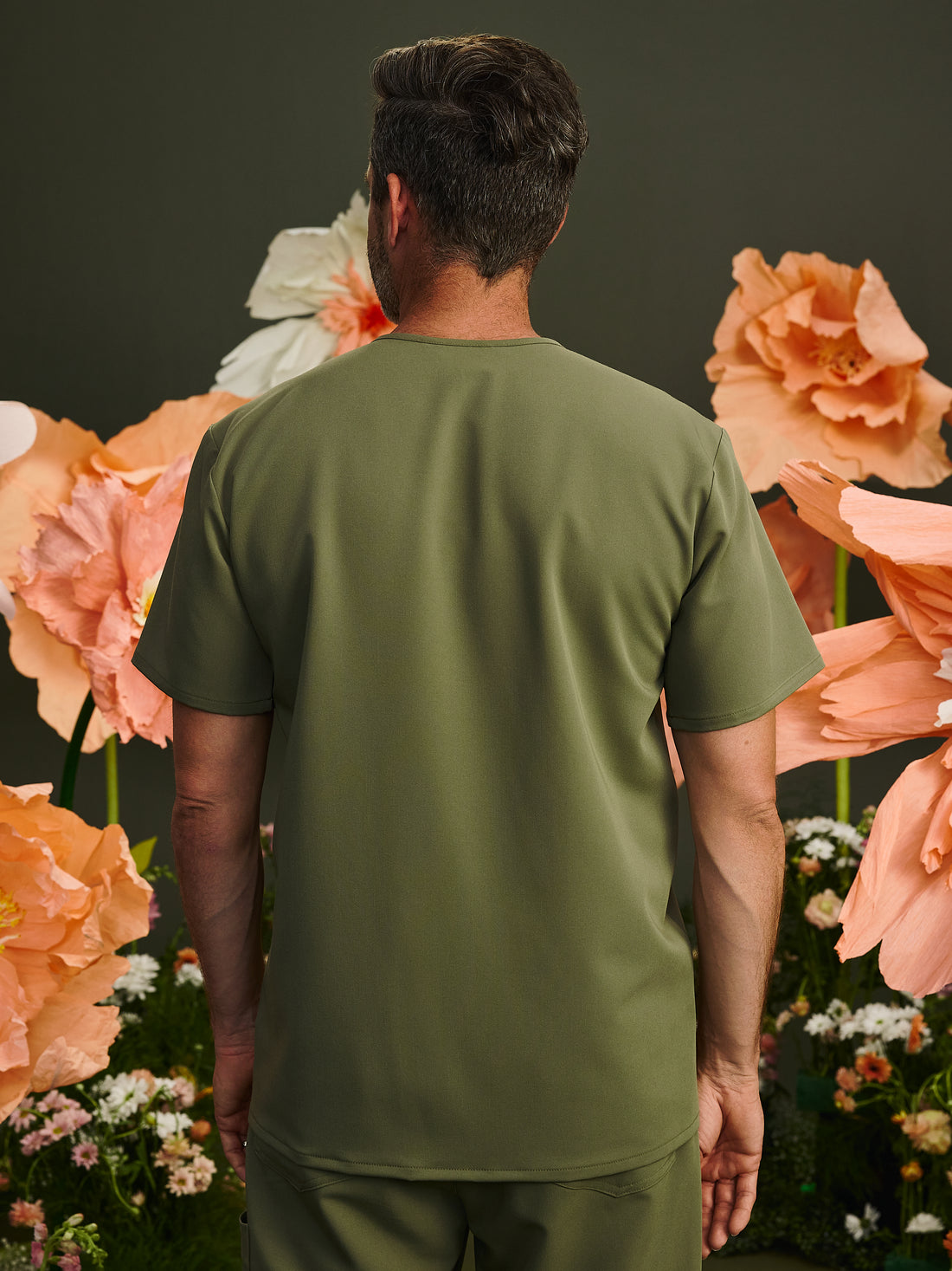 ZACK RE-GARDE™ - OLIVE BLOOM - Three Pockets Men's Scrub Top - SILVADUR™