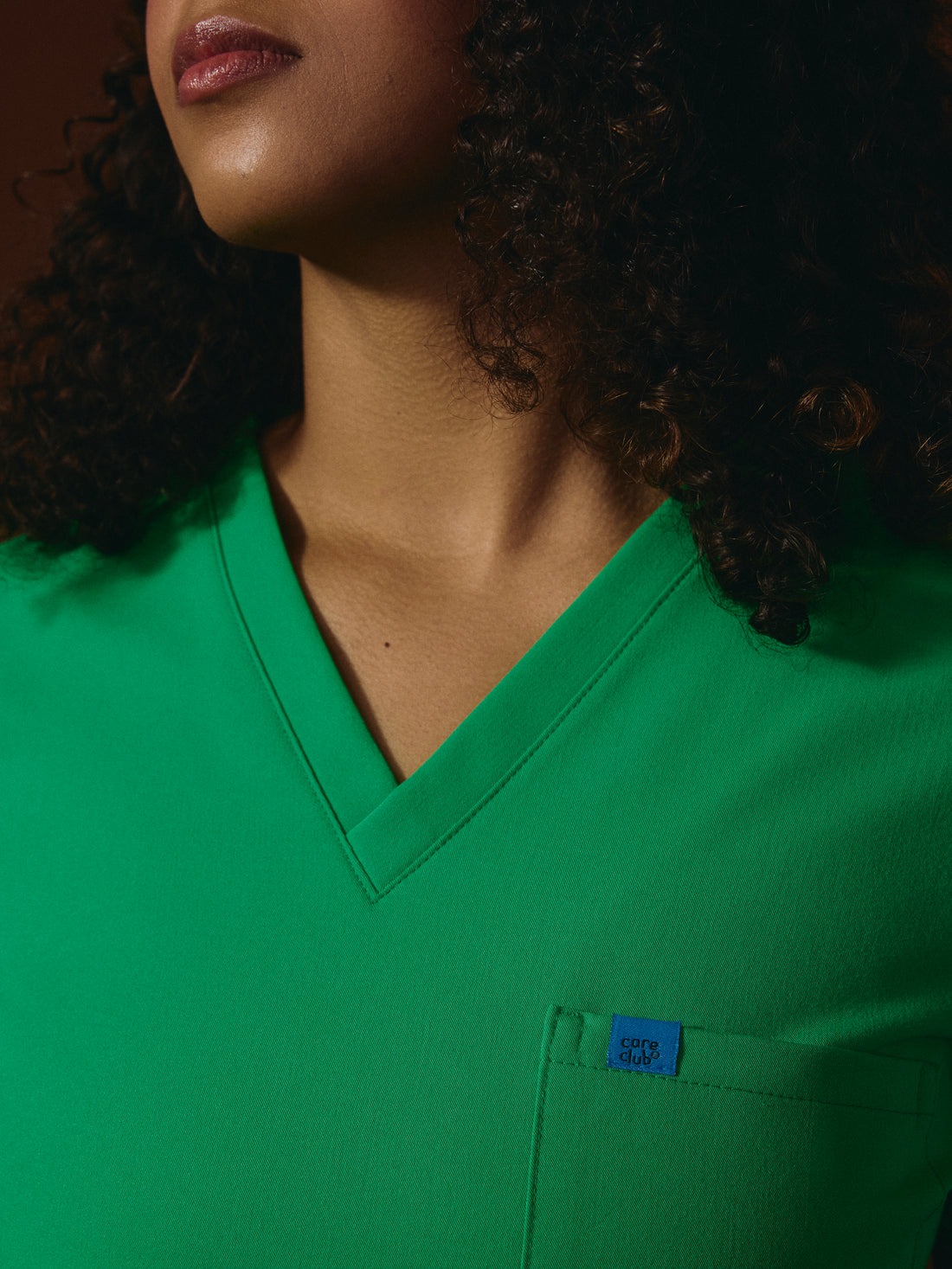 CHLOE RE-GARDE™ - GM x PONY GREEN - Blusa médica con tres bolsillos - SILVADUR™