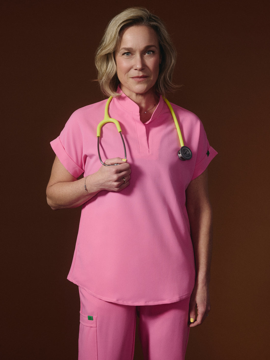 CHARLIE RE-GARDE™ - GM x PONY PINK - Blusa médica con cuello mandarín - SILVADUR™