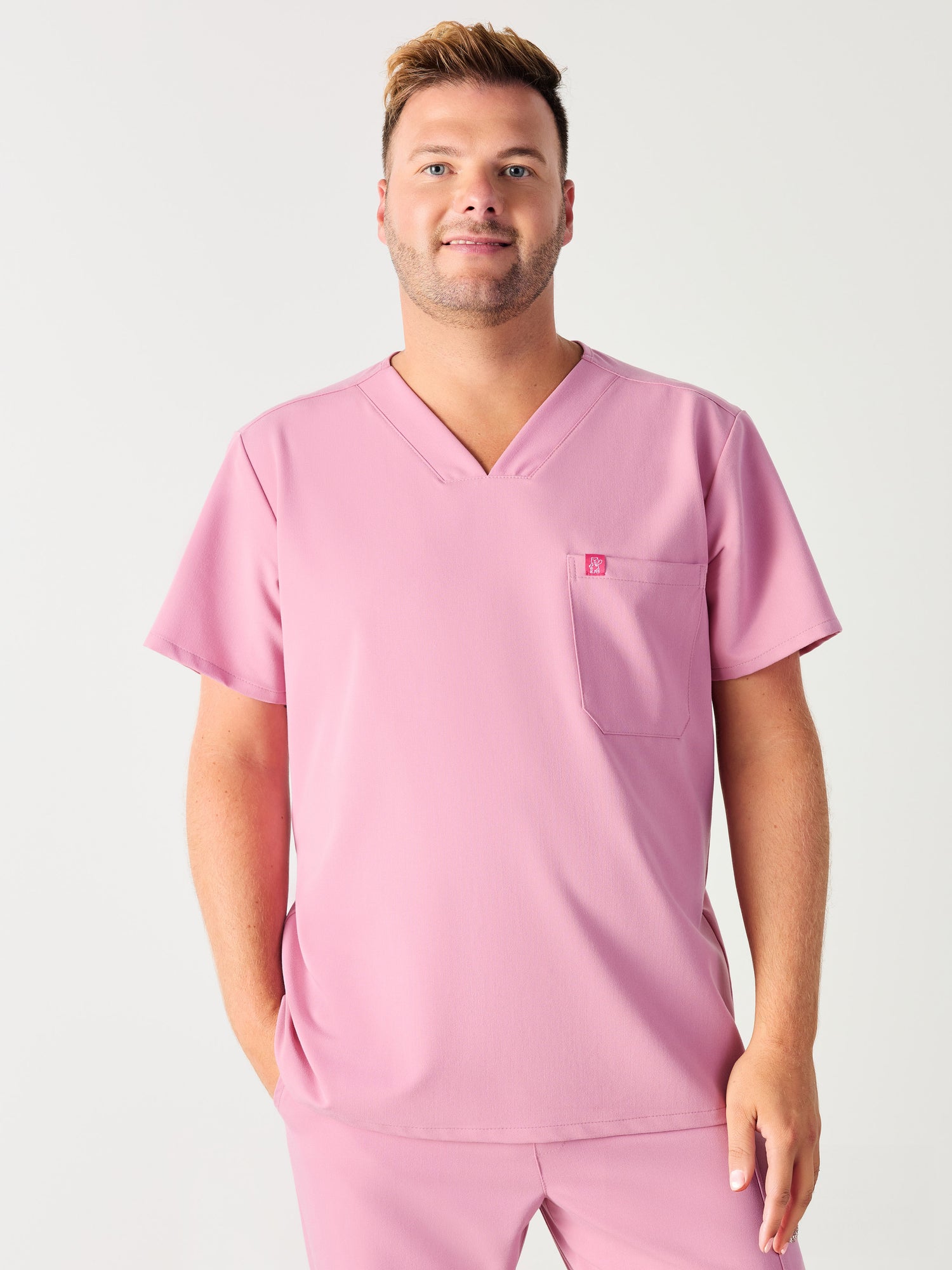 LOGAN RE-GARDE™ - ROSA ESPERANZA - Blusa médica de un bolsillo para hombre - SILVADUR™