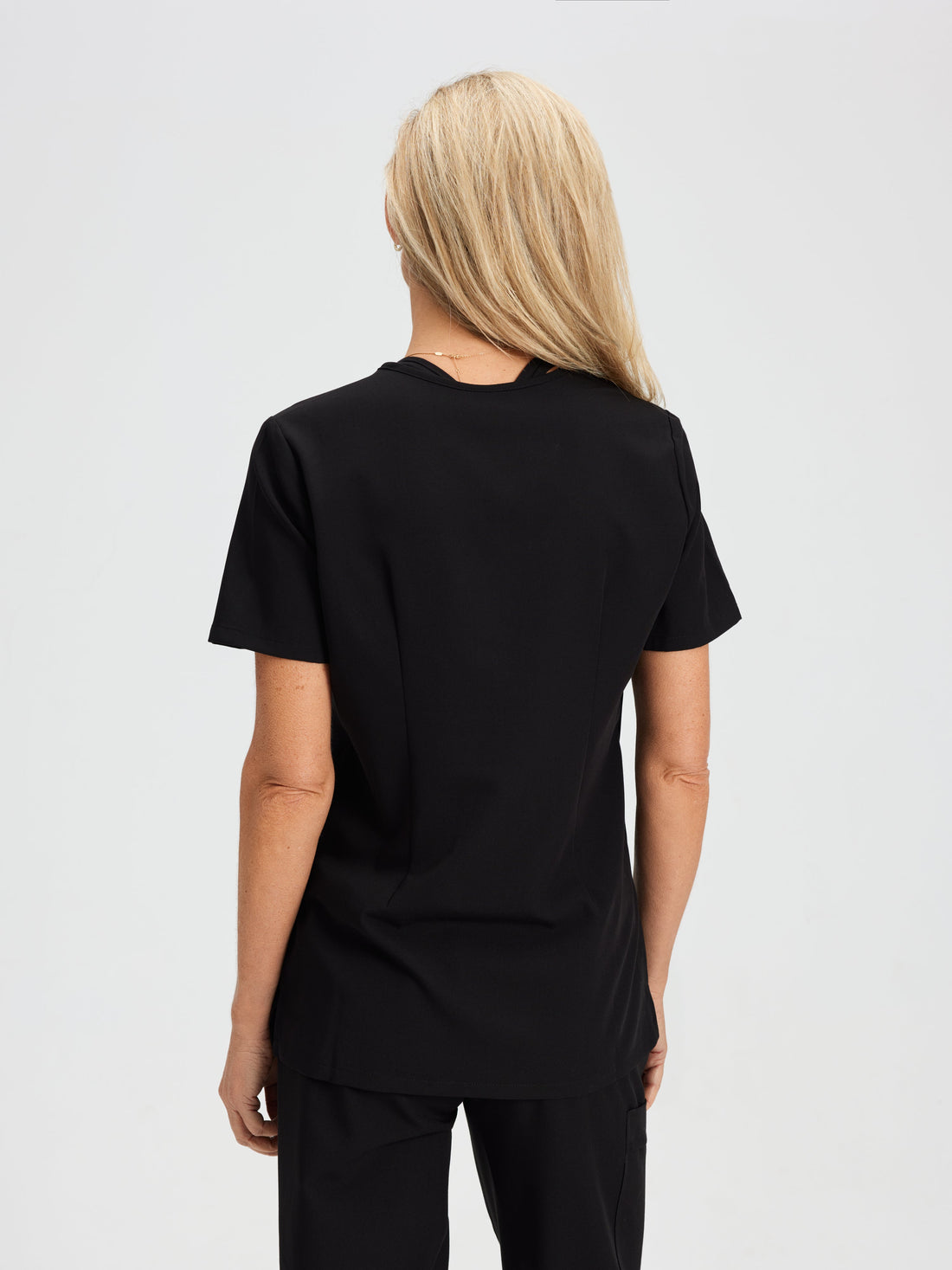 CHLOE RE-GARDE™ - NEGRO - Blusa médica con tres bolsillos - SILVADUR™