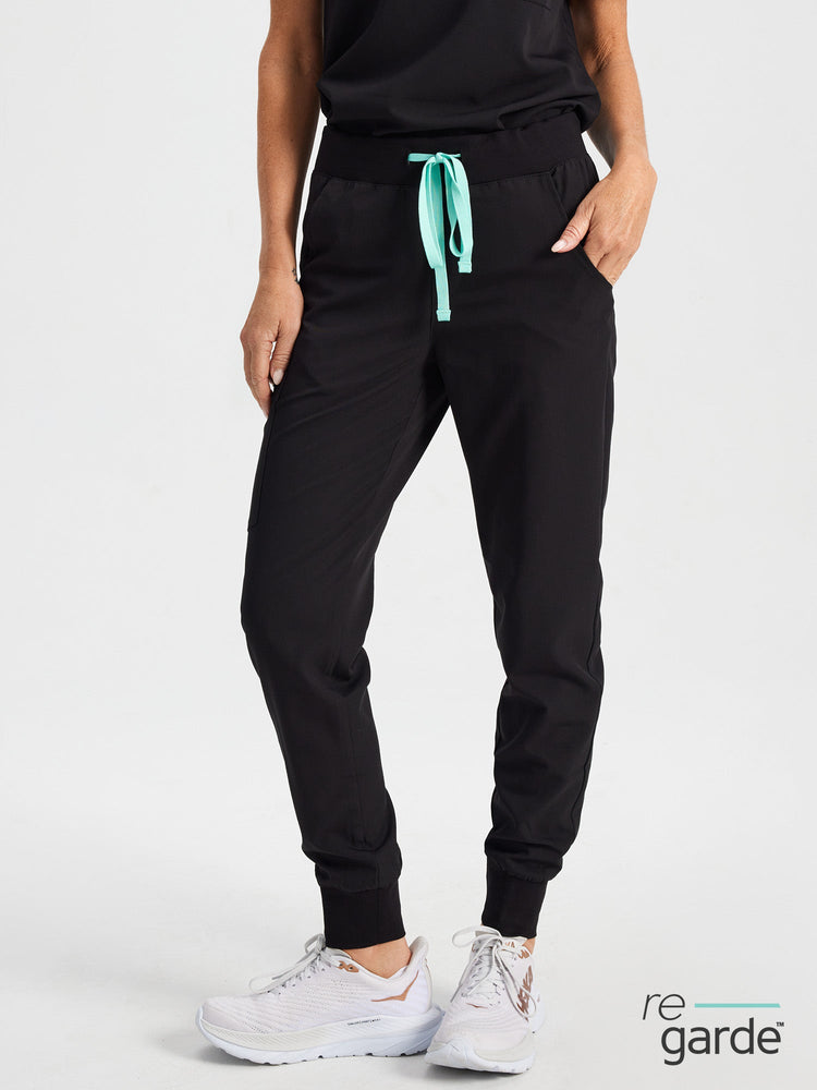 DEMI RE-GARDE™ - BLACK - Jogger Scrub Pants - SILVADUR™