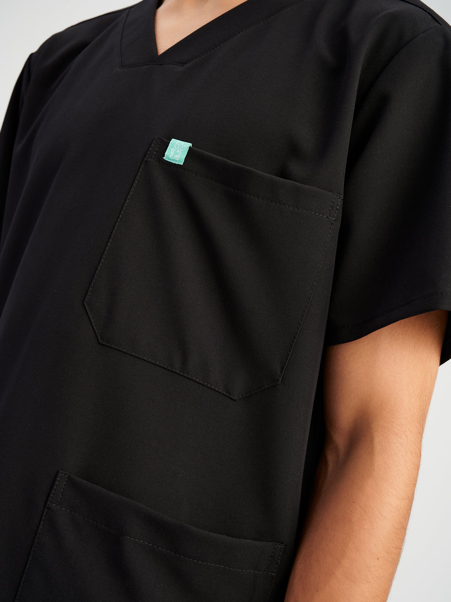 ZACK RE-GARDE™ - MIDNIGHT BLACK - Three Pockets Men's Scrub Top - Final Sale